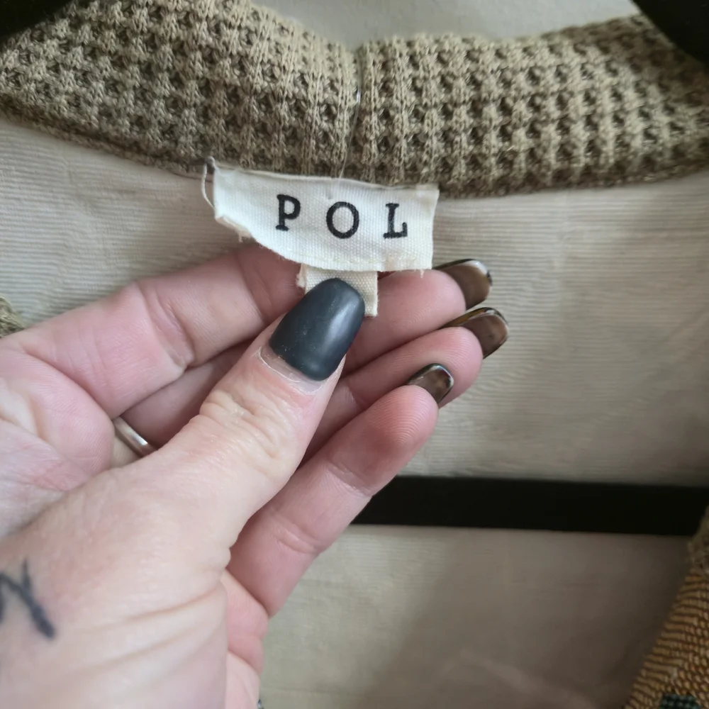 POL Floral Patchwork Utility Jacket - Navy and Tan POL Floral Corduroy Boho - Picture 4 of 6